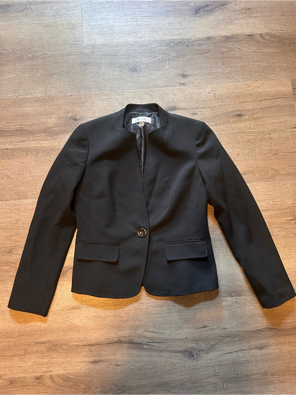 Jones Studio Blazer Jacket Womens Size 4 Black Collarless One Button Lined